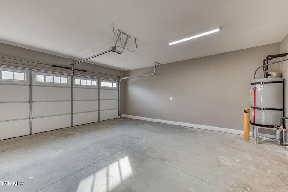 Photo #35: 207 Monroe Drive