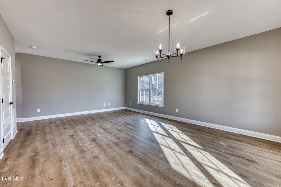 Photo #10: 207 Monroe Drive