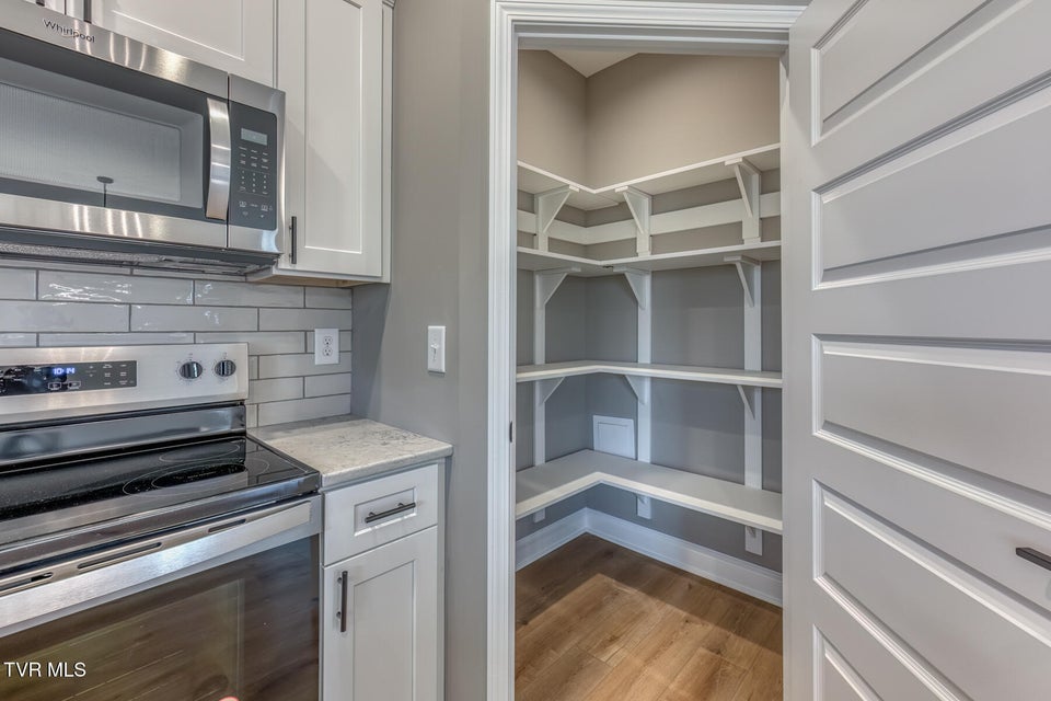 Photo #15: 207 Monroe Drive