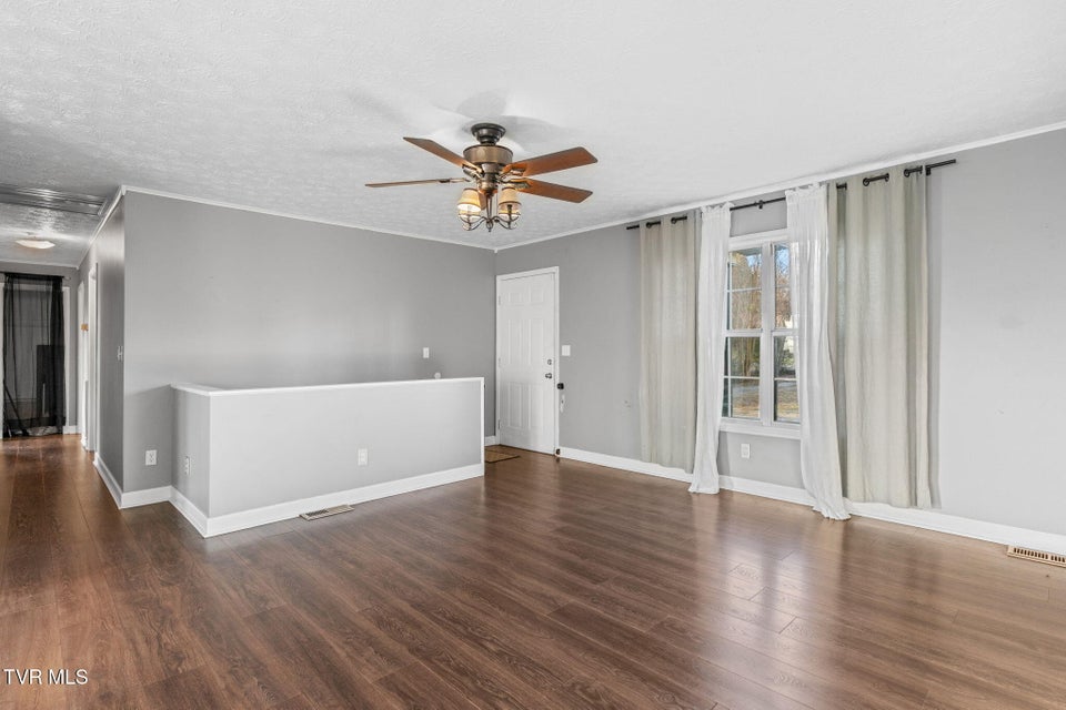 Photo #10: 255 Sioux Trail