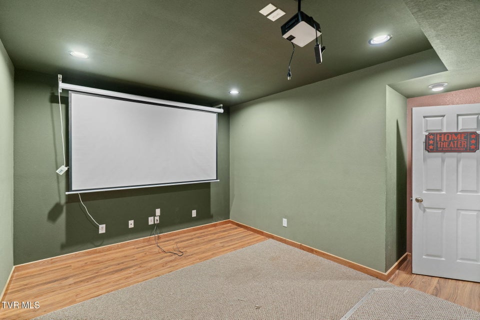 Photo #23: 255 Sioux Trail