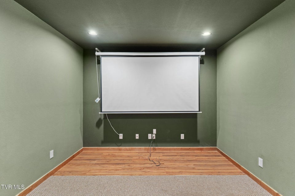 Photo #24: 255 Sioux Trail