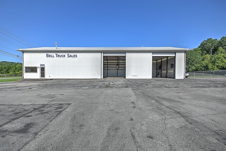 Photo #39: 3930 Stone Drive