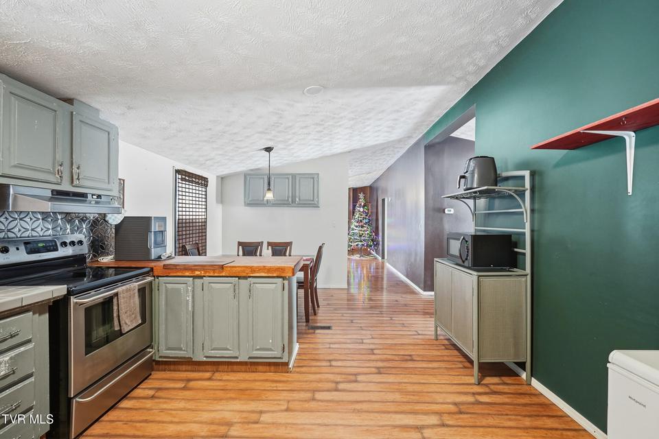 Photo #2: 1848 Derby Road