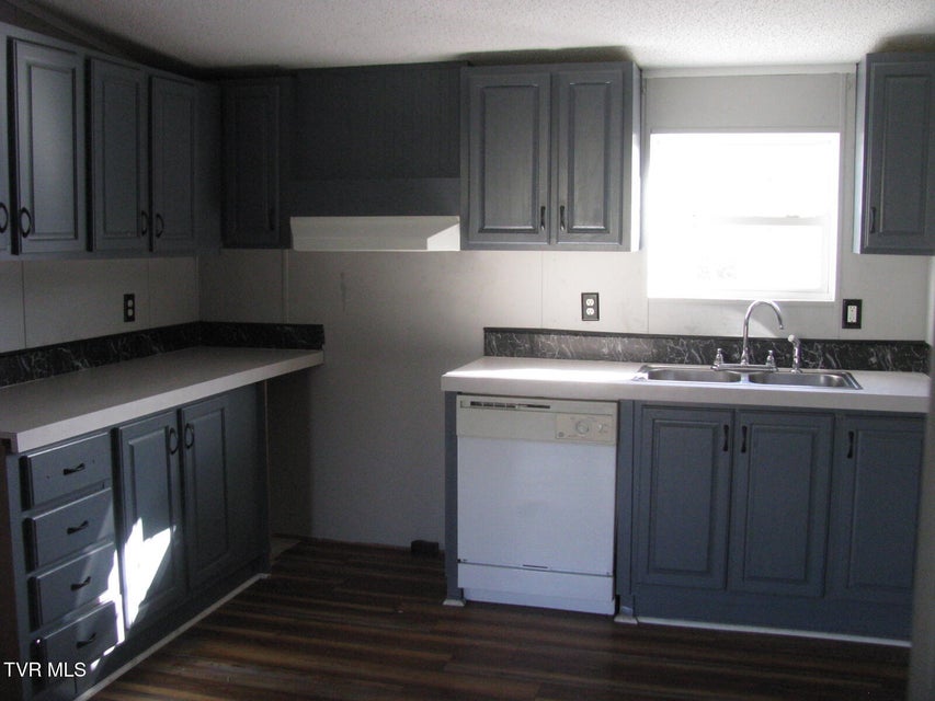 Photo #9: 1000 Hwy 66 