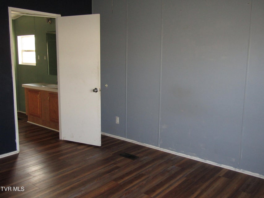 Photo #14: 1000 Hwy 66 