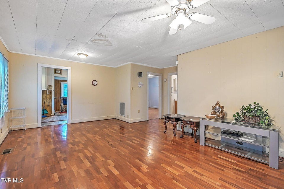 Photo #8: 208 Gravely Road