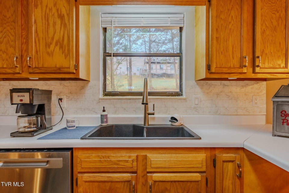 Photo #10: 294 Cherokee Trail