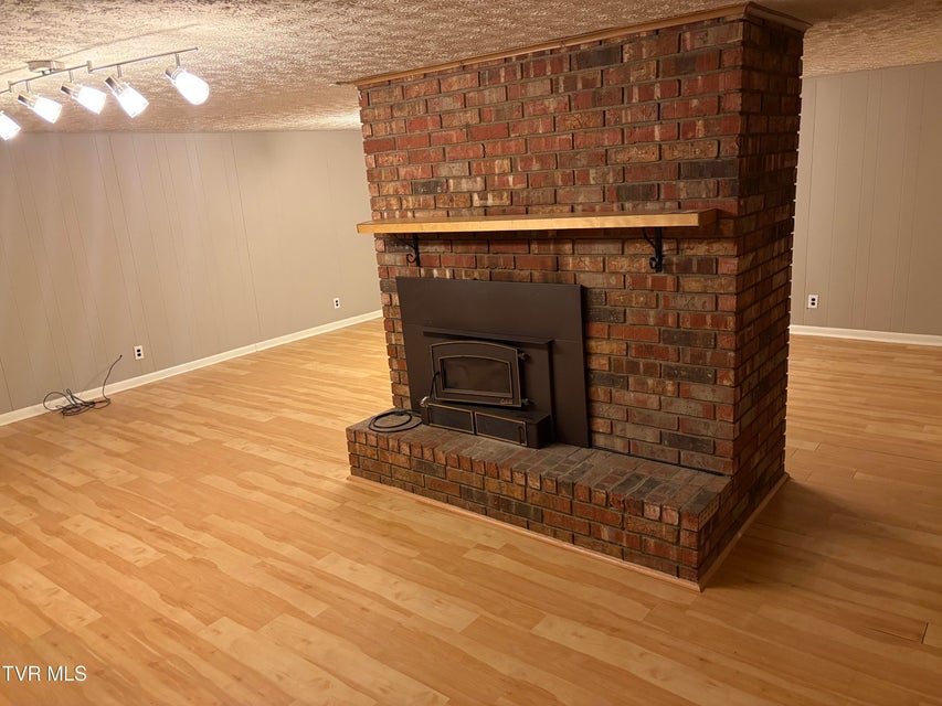 Photo #49: 4120 Lindenwood Drive