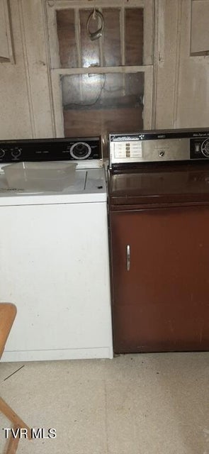 Photo #22: 141 Sevier Avenue