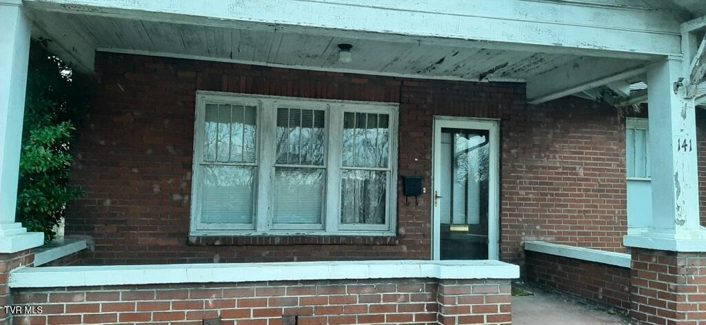 Photo #25: 141 Sevier Avenue
