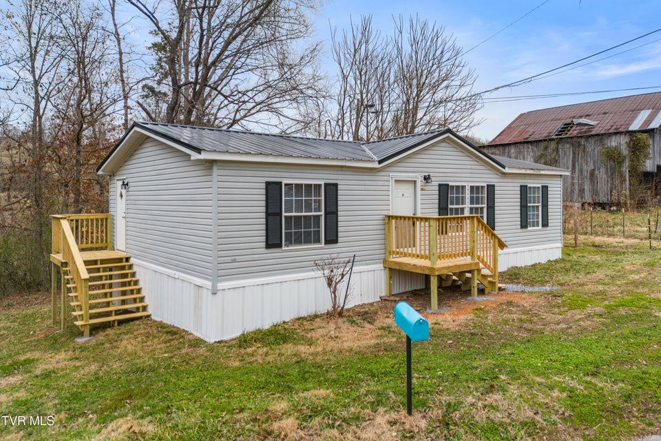 Photo #4: 323 Oak Grove Lane