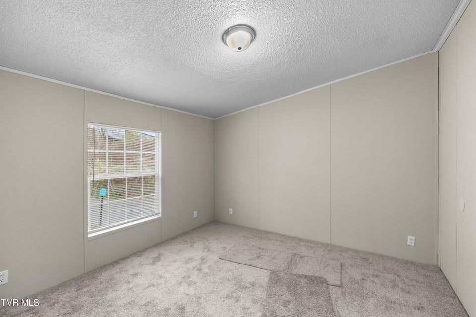 Photo #15: 323 Oak Grove Lane