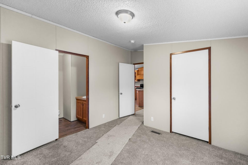 Photo #16: 323 Oak Grove Lane