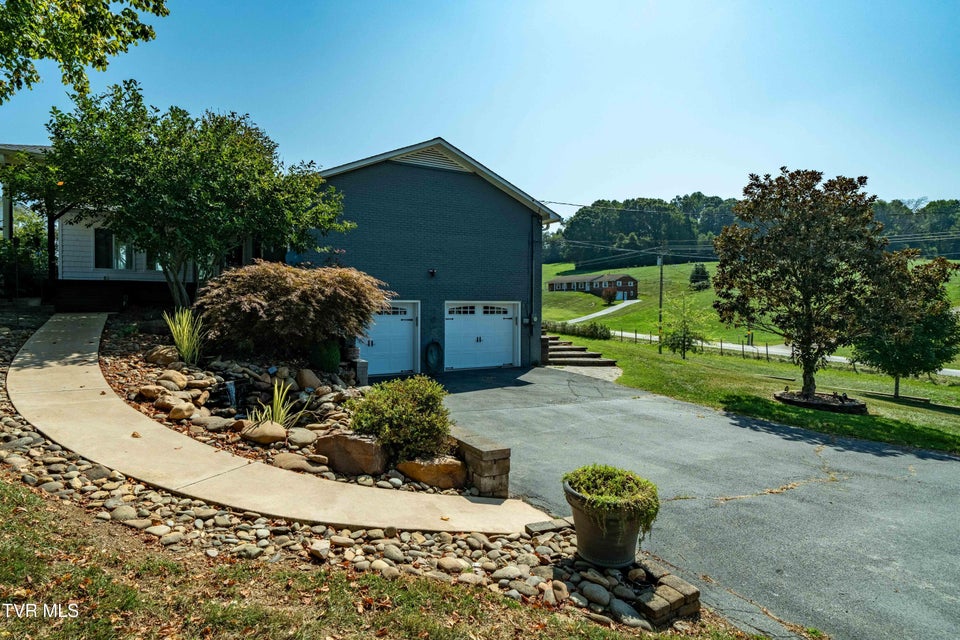 Photo #20: 3220 Knob Creek Road