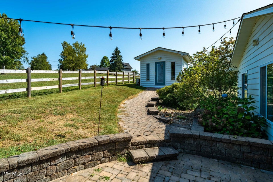 Photo #33: 3220 Knob Creek Road