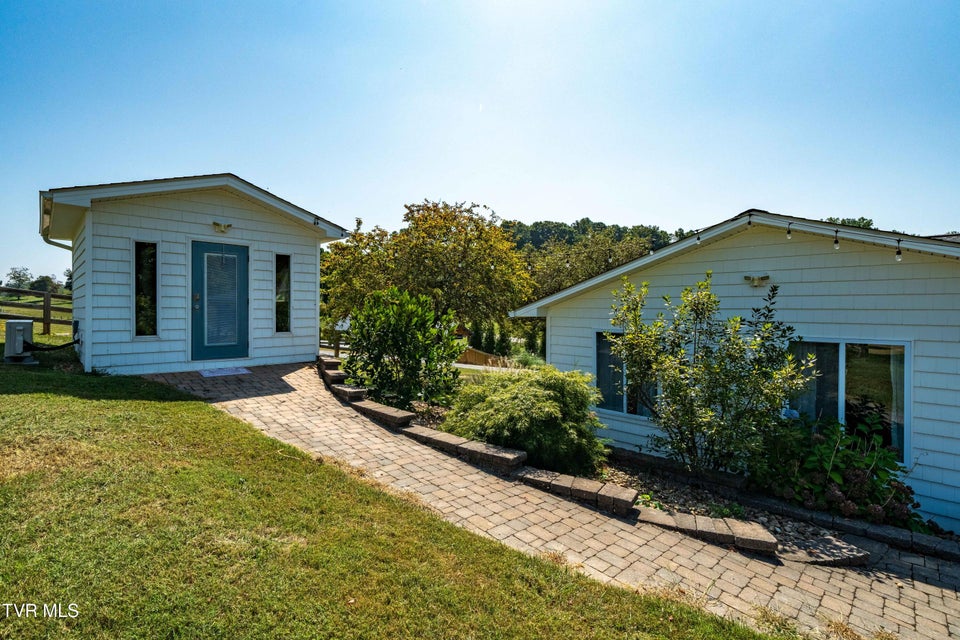 Photo #34: 3220 Knob Creek Road