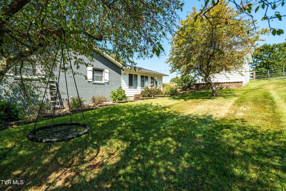 Photo #38: 3220 Knob Creek Road