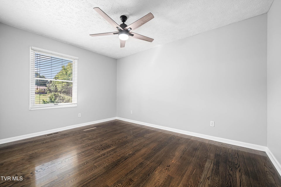 Photo #57: 3220 Knob Creek Road