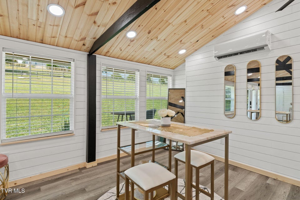 Photo #88: 3220 Knob Creek Road