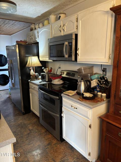 Photo #12: 13431 Stone Drive