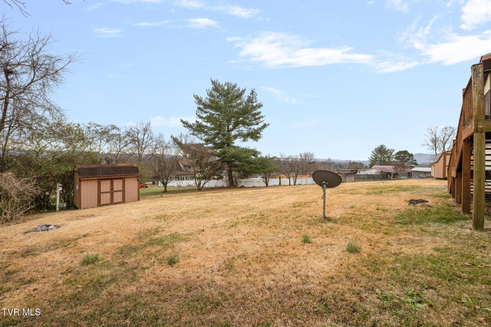 Photo #35: 2129 Welch Road