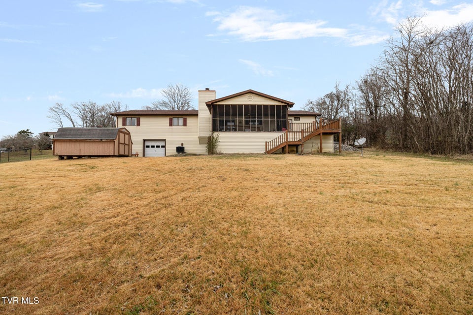 Photo #33: 2129 Welch Road