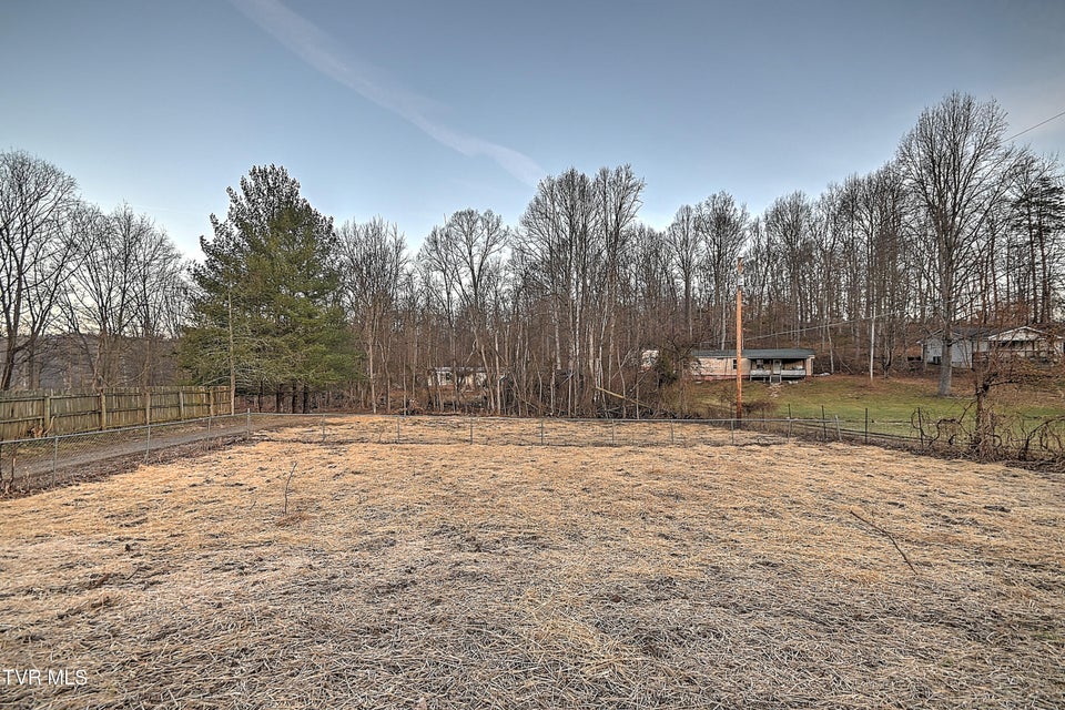 Photo #27: 374 Bill Bennett Road