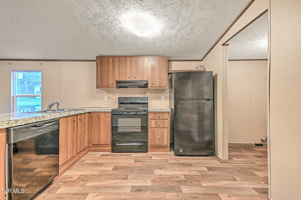 Photo #4: 374 Bill Bennett Road