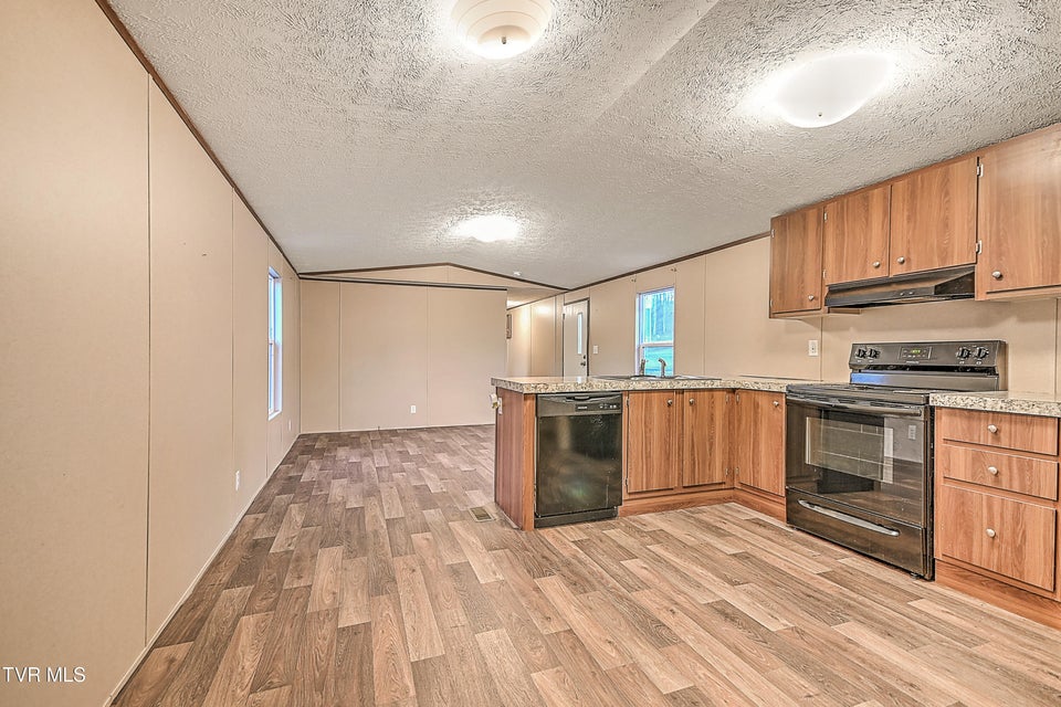 Photo #5: 374 Bill Bennett Road