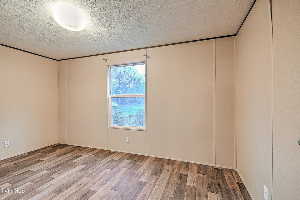 Photo #16: 374 Bill Bennett Road