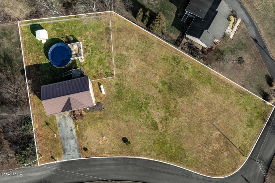 Photo #2: 115 Maple Ridge Drive