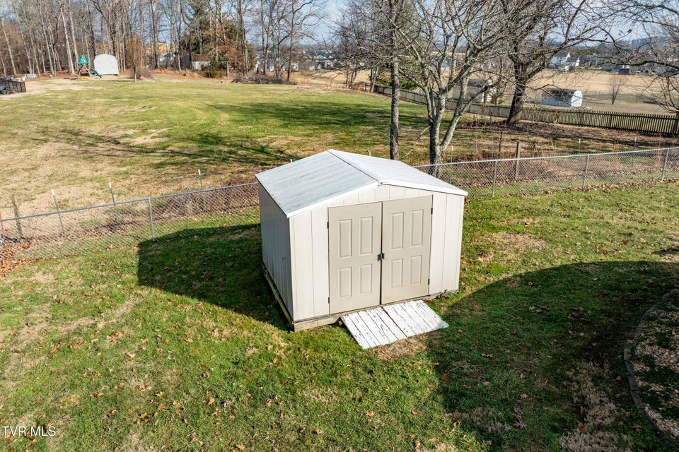 Photo #40: 115 Maple Ridge Drive