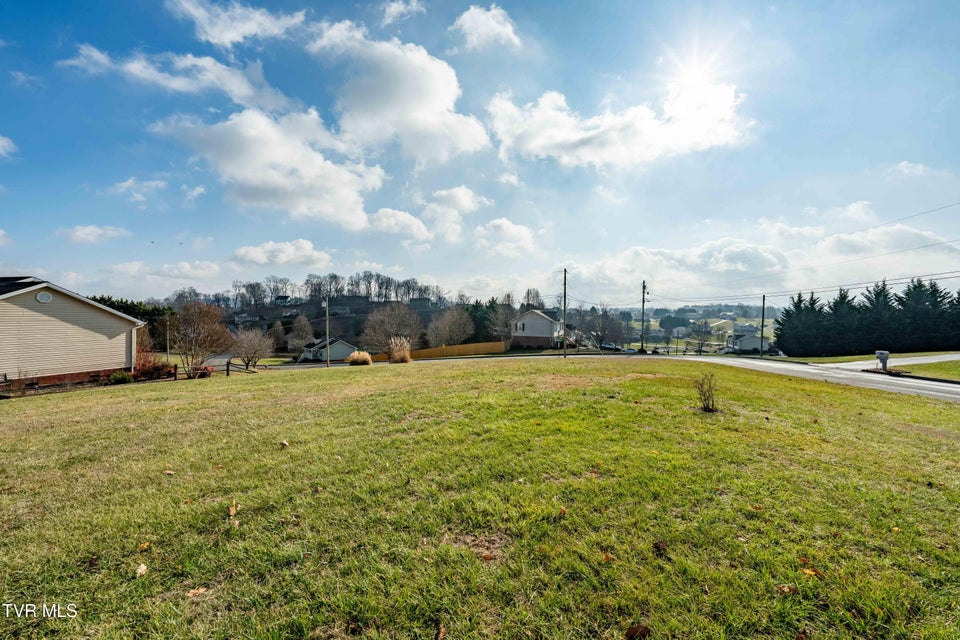 Photo #46: 115 Maple Ridge Drive