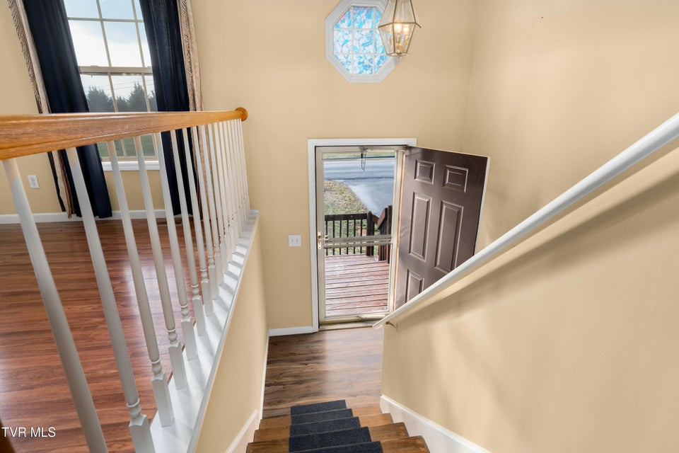 Photo #5: 115 Maple Ridge Drive