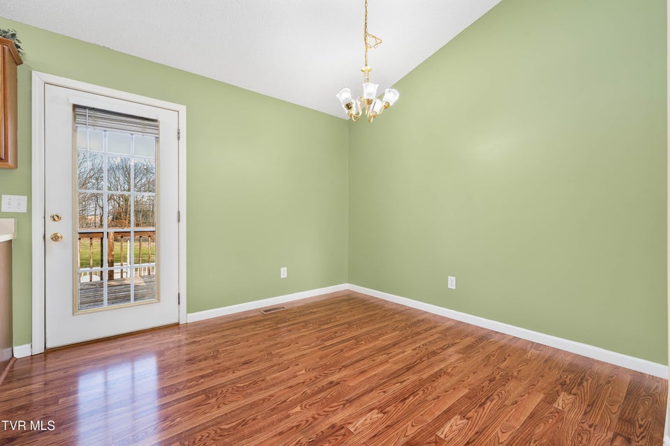 Photo #10: 115 Maple Ridge Drive