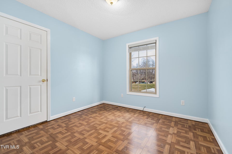 Photo #16: 115 Maple Ridge Drive