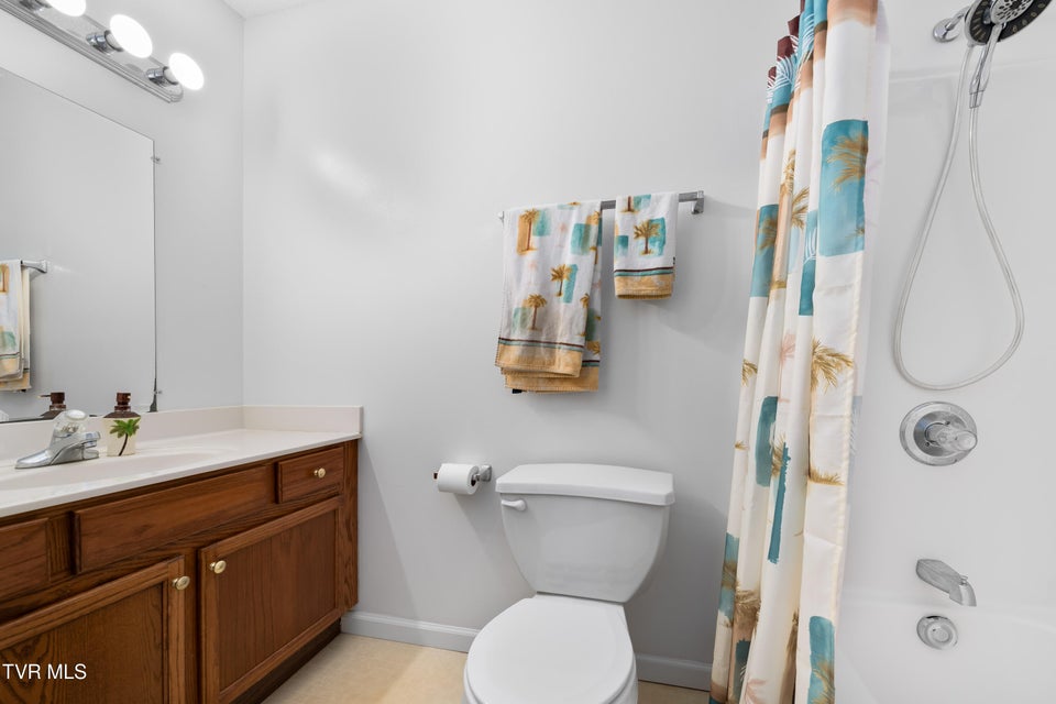 Photo #18: 115 Maple Ridge Drive