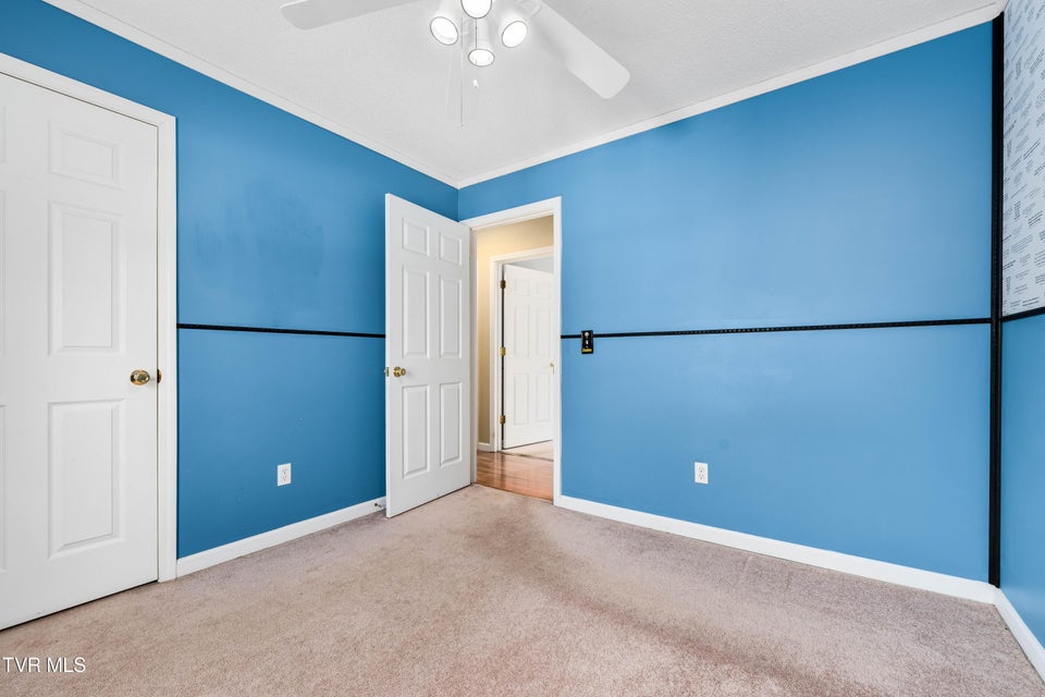 Photo #20: 115 Maple Ridge Drive