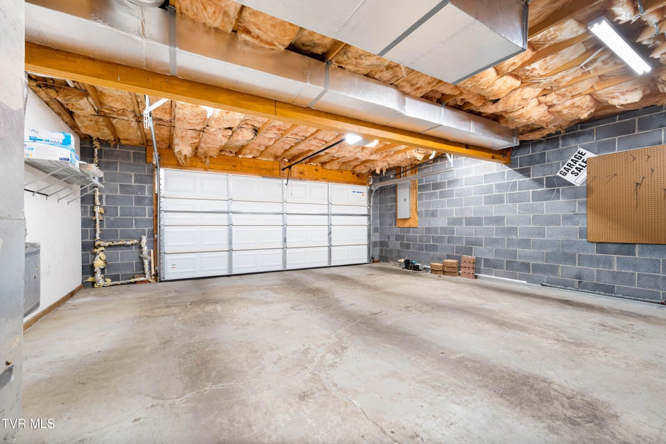 Photo #30: 115 Maple Ridge Drive