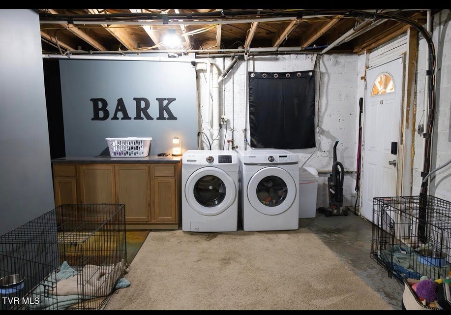 Photo #15: 322 Walker Street