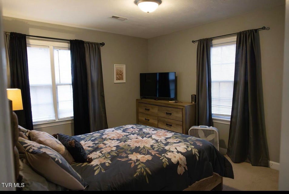 Photo #10: 322 Walker Street