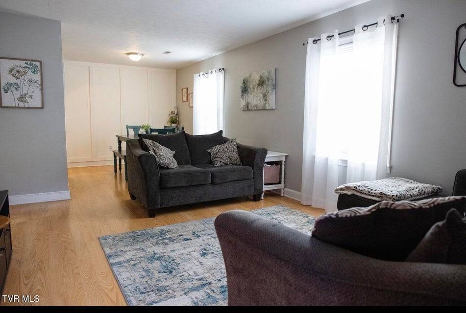 Photo #5: 322 Walker Street