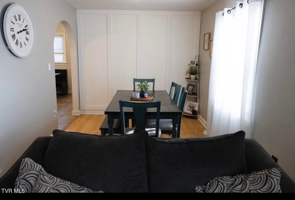 Photo #7: 322 Walker Street