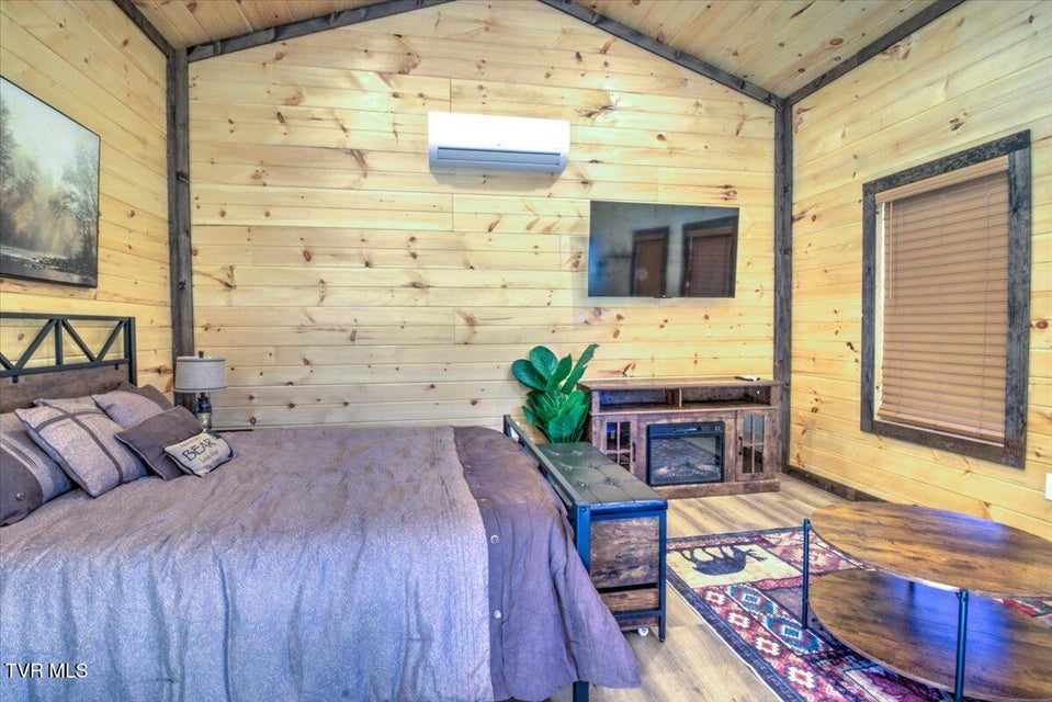 Photo #10: 181 Tn-32 Highway