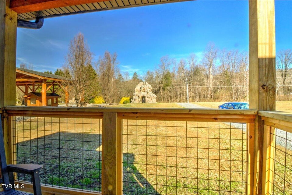 Photo #35: 181 Tn-32 Highway