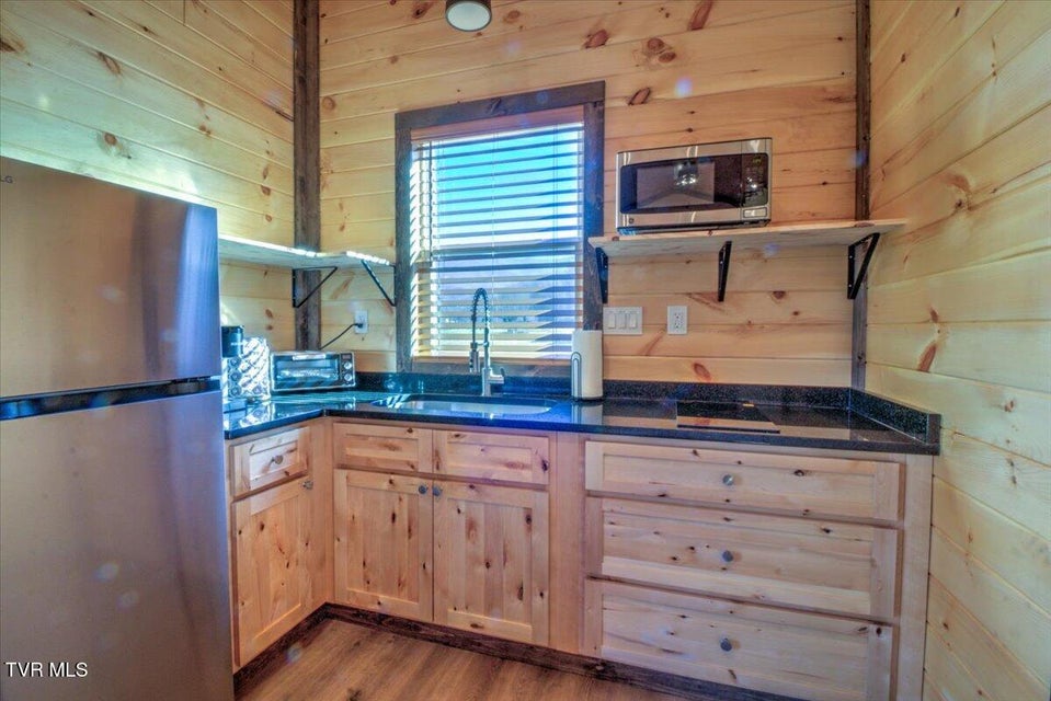 Photo #5: 191 Tn-32 Highway