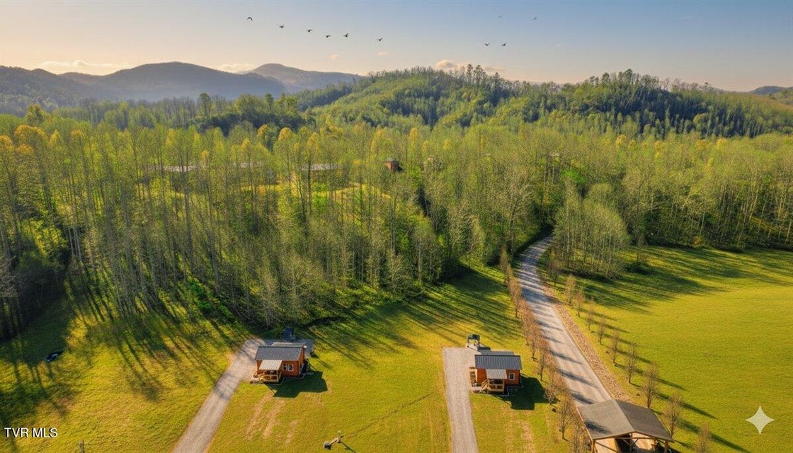 Photo #10: 191 Tn-32 Highway