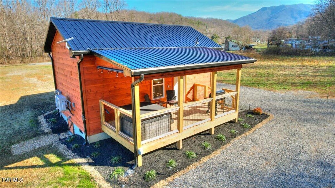 Photo #26: 191 Tn-32 Highway