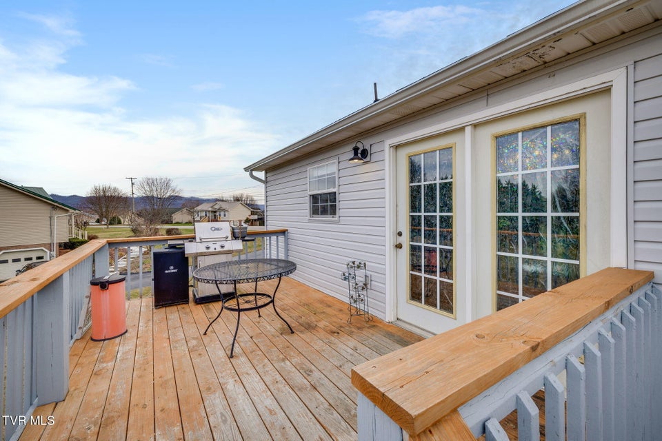 Photo #32: 468 Old Embreeville Road